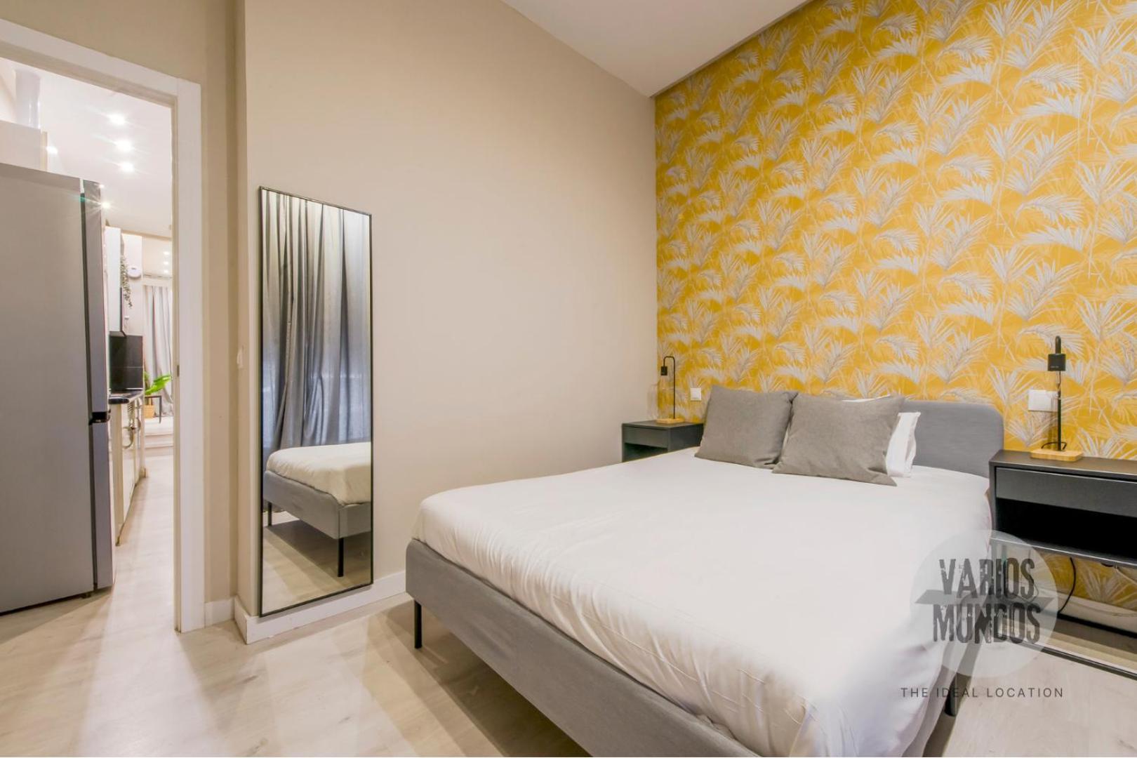 Comodidad Y Estilo Para 9 En Calle De Luciente E2 Madrid Eksteriør bilde